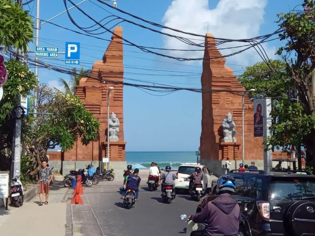 5 Aktivitas Seru yang Wajib Dicoba di Pantai Kuta